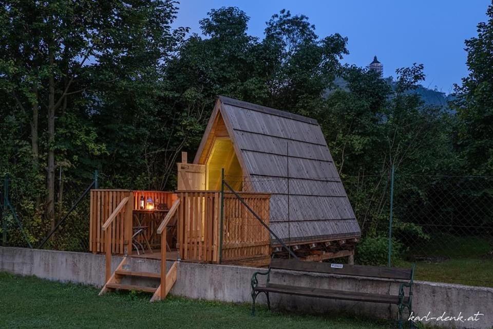 Отель Holznest Gutenstein Экстерьер фото